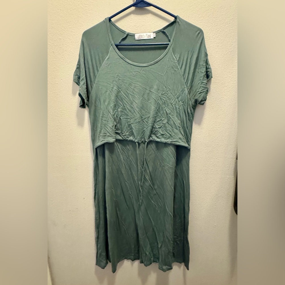 Latched Mama nursing dress size L maternity